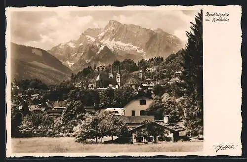 AK Berchtesgaden, Teilansicht mit Kirche und Hochkalter