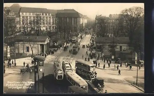 AK Berlin, Strassenbahnen am Leipziger Platz