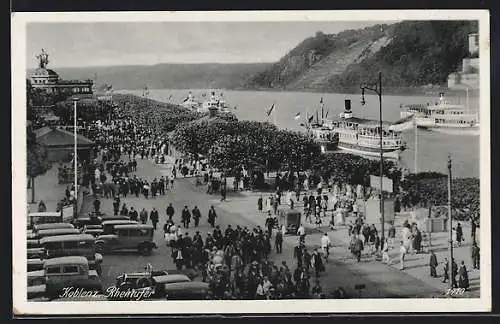 AK Koblenz, Blick auf Rheinufer mit Dampfer