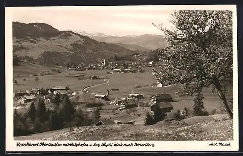 AK Oberstaufen, Teilansicht mit Kalzhofen mit Blick nach Vorarlberg