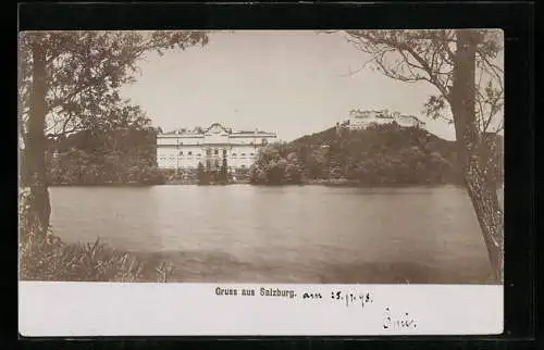 Foto-AK Fritz Gratl: Salzburg, Schloss Leopoldskron, im Hintergrund Hohensalzburg