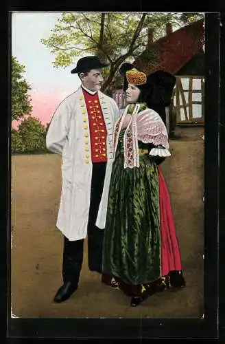 AK Verliebtes Paar in Tracht aus Schaumburg-Lippe