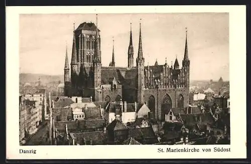 AK Danzig / Gdansk, St. Marienkirche von Südost gesehen