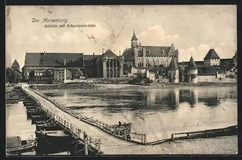 AK Marienburg / Malbork, Marienburg mit Schiffbrücke
