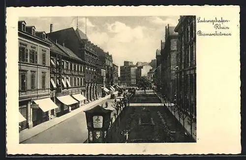AK Ludwigshafen /Rhein, Bismarckstrasse mit Geschäften