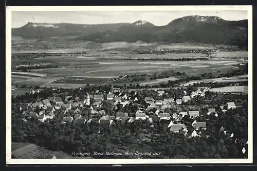 AK Erzingen /Kreis Balingen, Teilansicht mit Kirche, Fliegeraufnahme