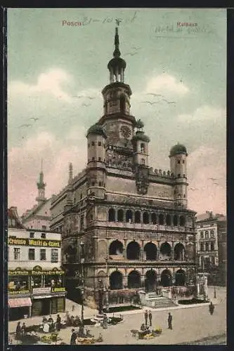 AK Posen / Poznan, Ortspartie mit Blick auf Rathaus und Denkmal