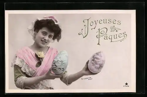 Foto-AK Stebbing: Junge schöne Dame mit Ostereiern in der Hand