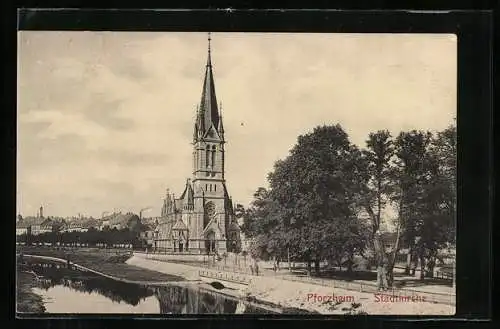 AK Pforzheim, Stadtkirche mit Flusspartie