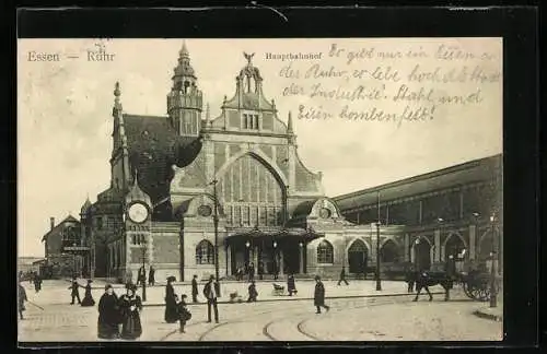 AK Essen /Ruhr, Hauptbahnhof mit Passanten und Strassenbahngleisen