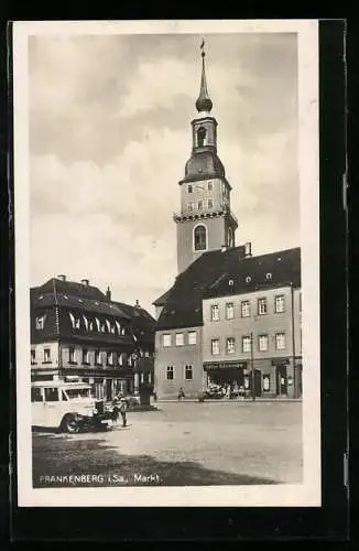 AK Frankenberg i. S., Markt mit Fussgängern und Händler Otto Thomas