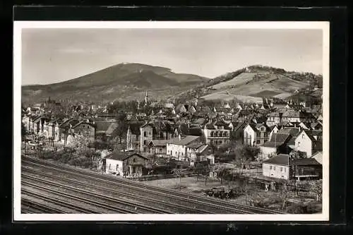 AK Bensheim /Bergstrasse, Ortsansicht mit Schloss und Melibokus