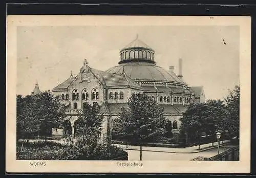 AK Worms, Festspielhaus mit Strassenpartie