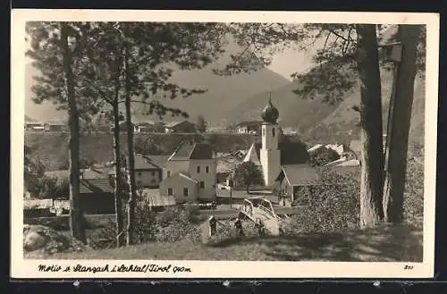 AK Stanzach im Lechtal, Ortspartie mit Kirche
