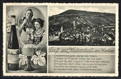 AK Niedernhall am Kocher, Ortsansicht und zwei Frauen in Tracht mit Weinflasche Niedernhaller Distelfink