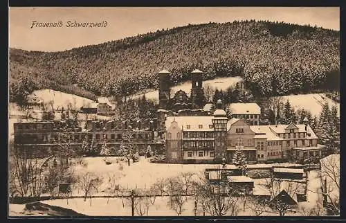 AK Frauenalb /Schwarzwald, Blick zur verschneiten Ortschaft