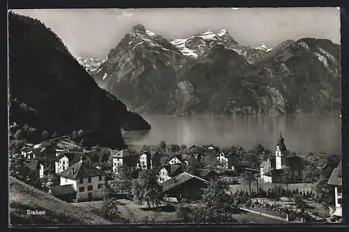 AK Sisikon, Gesamtansicht von einem Berg aus