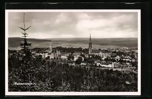 AK Falkenstein / Vogtland, Totale mit Kirche