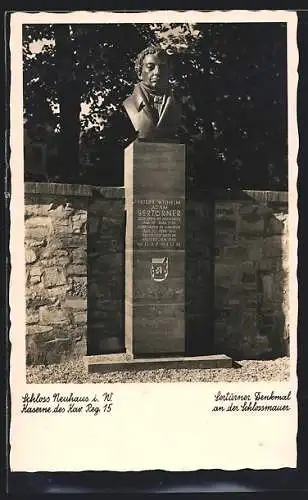 AK Neuhaus i. W., Sertürner Denkmal an der Schlossmauer, Kaserne des Kav. Reg. 15
