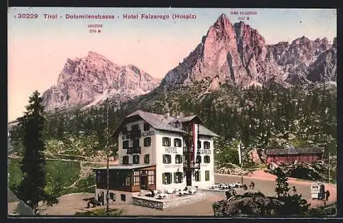 AK Falzarego, Hotel an der Dolomitenstrasse