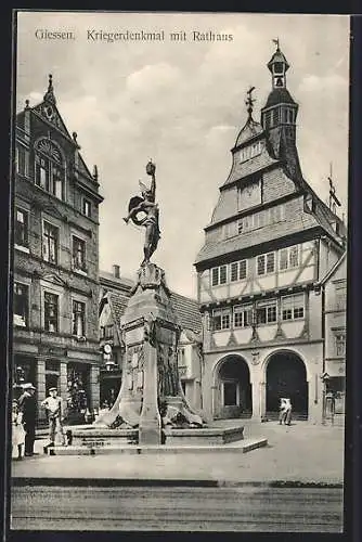 AK Giessen, Kriegerdenkmal mit Rathaus