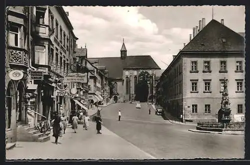AK Rottweil am Neckar, Marktplatz mit Blick zur Kirche