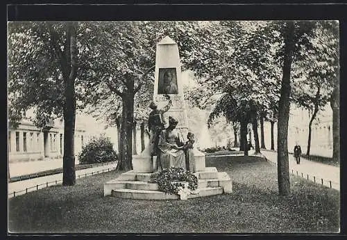 AK Crefeld, L. Seyffardt-Denkmal