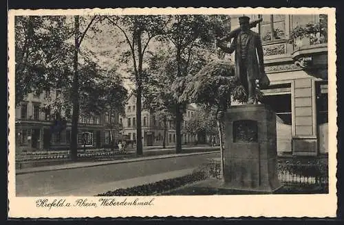 AK Krefeld a. Rhein, Partie am Weberdenkmal