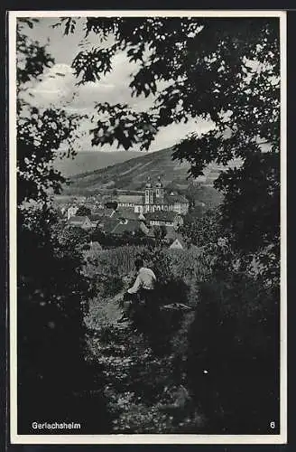 AK Gerlachsheim, Ortsansicht von einem Feldweg aus