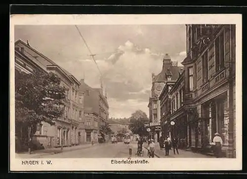 AK Hagen i. W., Elberfelderstrasse mit Restaurant, Strassenbahn