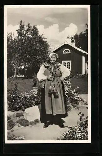 AK Dalarne, Schwedin in Tracht