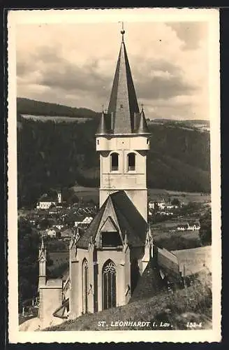 AK Bad St. Leonhard im Lavanttal, Teilansicht mit Kirchturm