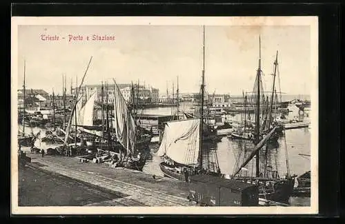 AK Trieste, Porto e Stazione, Hafen