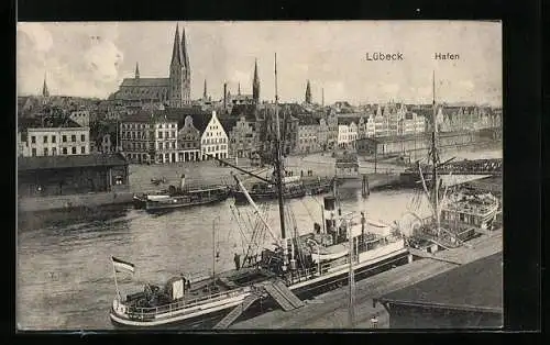 AK Lübeck, Hafen mit Stadtpanorama