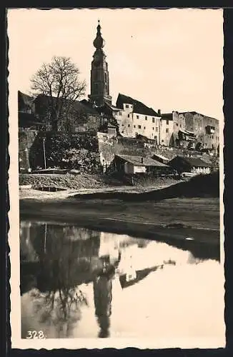 AK Braunau am Inn, Uferpartie mit Turm