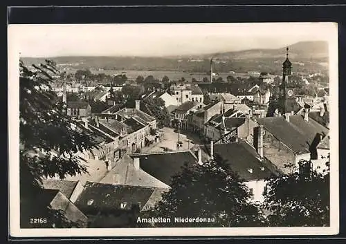 AK Amstetten, Niederdonau, Teilansicht mit Strassenpartie