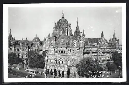 AK Bombay, V. T. Station