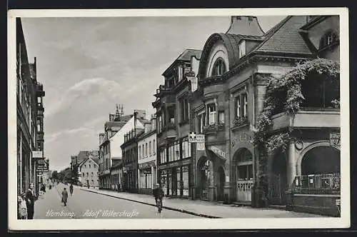 AK Homburg / Saar, strasse mit Geschäften und Apotheke