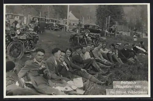 Foto-AK Titisee, Bezinklub bei einer Vesperpause, Pfingstfahrt 1931