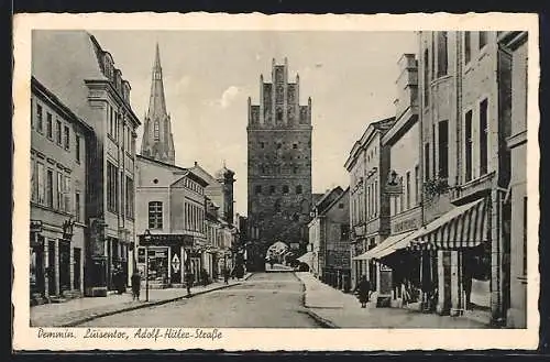 AK Demmin, Strasse mit Luisentor