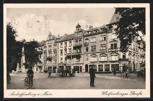 AK Aschaffenburg a. Main, Weissenburger Strasse mit Denkmal