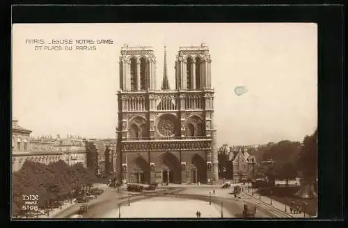AK Paris, Église Notre-Dame et Place du Parvis