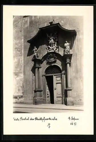 Foto-AK Adalbert Defner: Wels, Portal der Stadtpfarrkirche