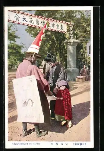 AK Japanerin mit Kind bei einem Mann mit Werbeschild