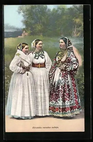AK Drei jugoslawische Damen in hellen Trachten