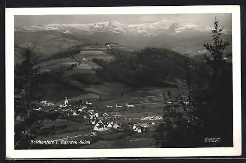AK Reichenfels i. Kärnten, Ortsansicht vor Bergpanorama