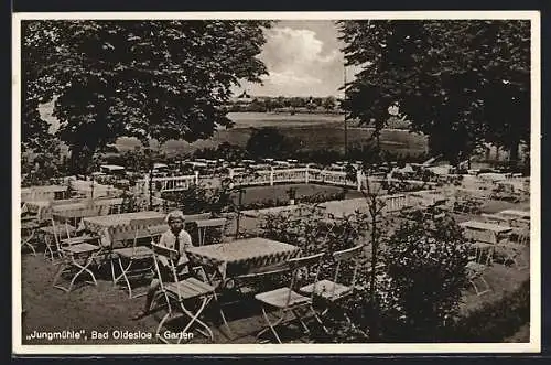 AK Bad Oldesloe, Gasthaus Jungmühle Heinrich Todt, Garten