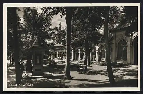 AK Bad Steben, Wettersäule in der Staatl. Kolonnade