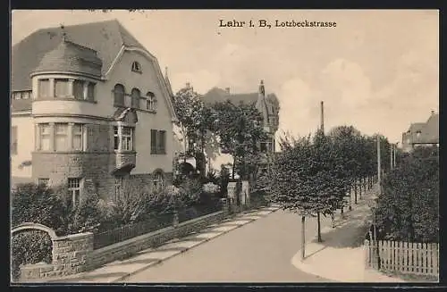 AK Lahr i. B., Blick auf die Lotzbeckstrasse