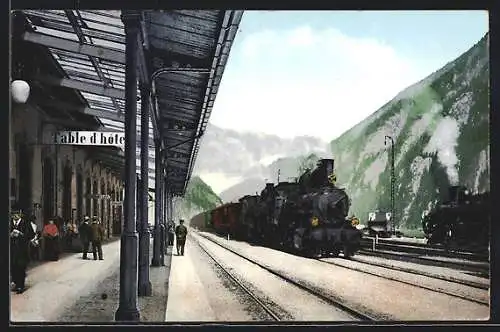 AK Goeschenen, Bahnhof, Einfahrt des Gotthard-Express